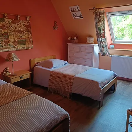 Holiday home Maison Dans Un Environnement Boise Tres Calme